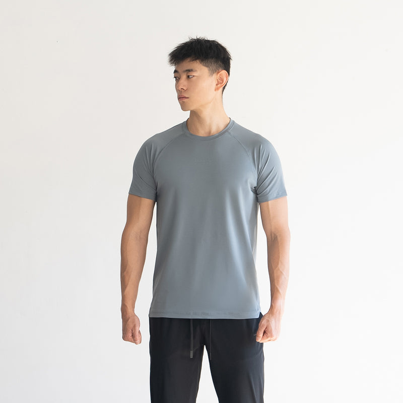 COOLMAX QUICK-DRY PERFORMANCE TEE