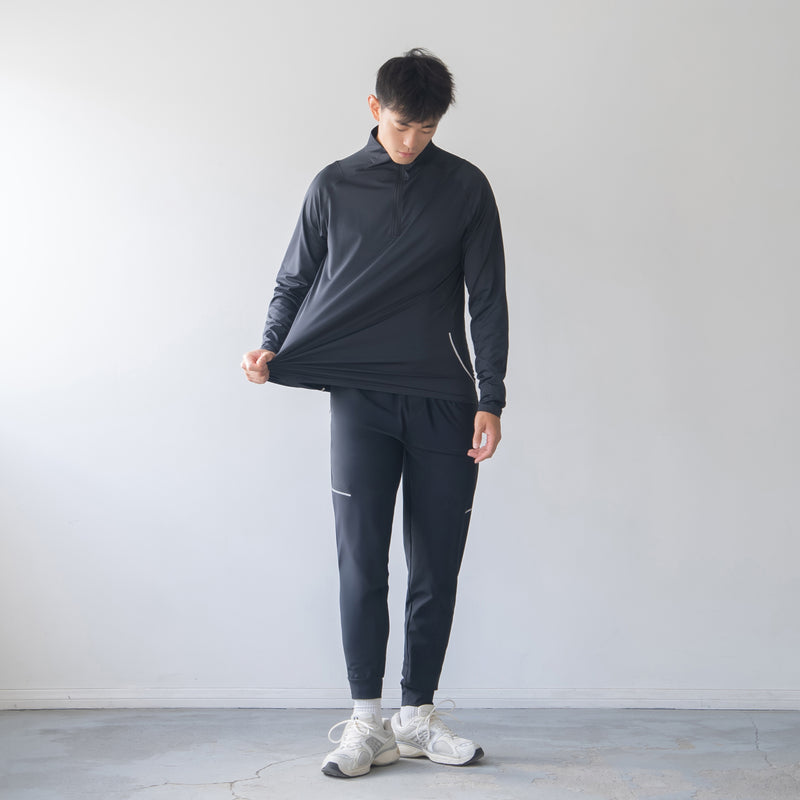 HALF-ZIPPER PERFORMANCE LONG-SLEEVE